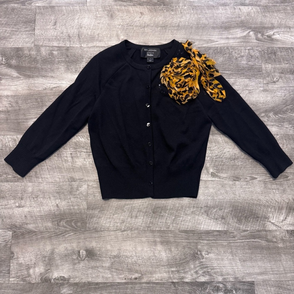 St. John Nieman Marcus 3D Floral Animal Print Black Cardigan Womens Sz. 2